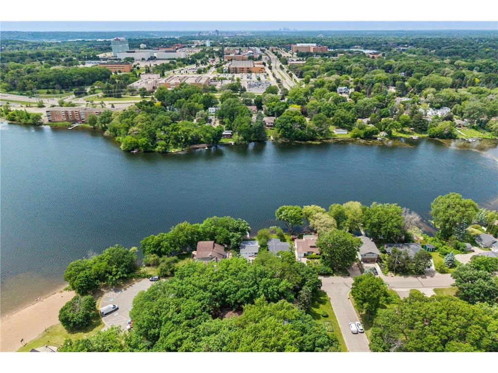 428 Glenbrook Avenue N Oakdale MN 55128 - Tanners 7087489 image19