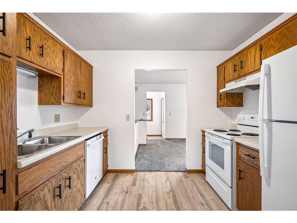 428 Main Street N Saint Michael MN 55376 7050520 image3