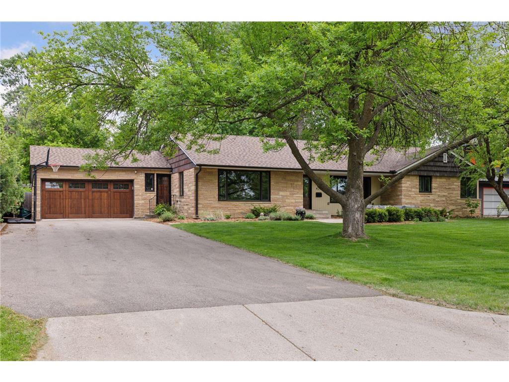 428 Mississippi River Boulevard S Saint Paul MN 55105 6724568 image1