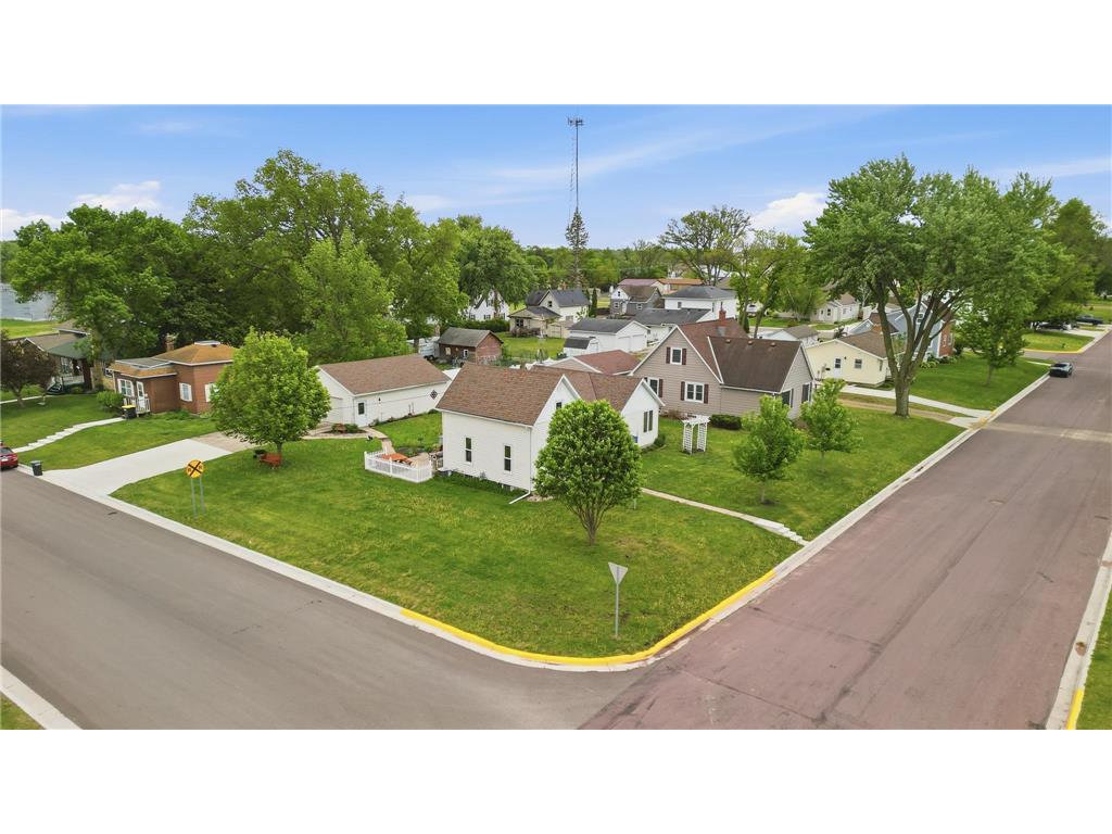 428 N Gorman Street Blue Earth MN 56013 7078216 image33