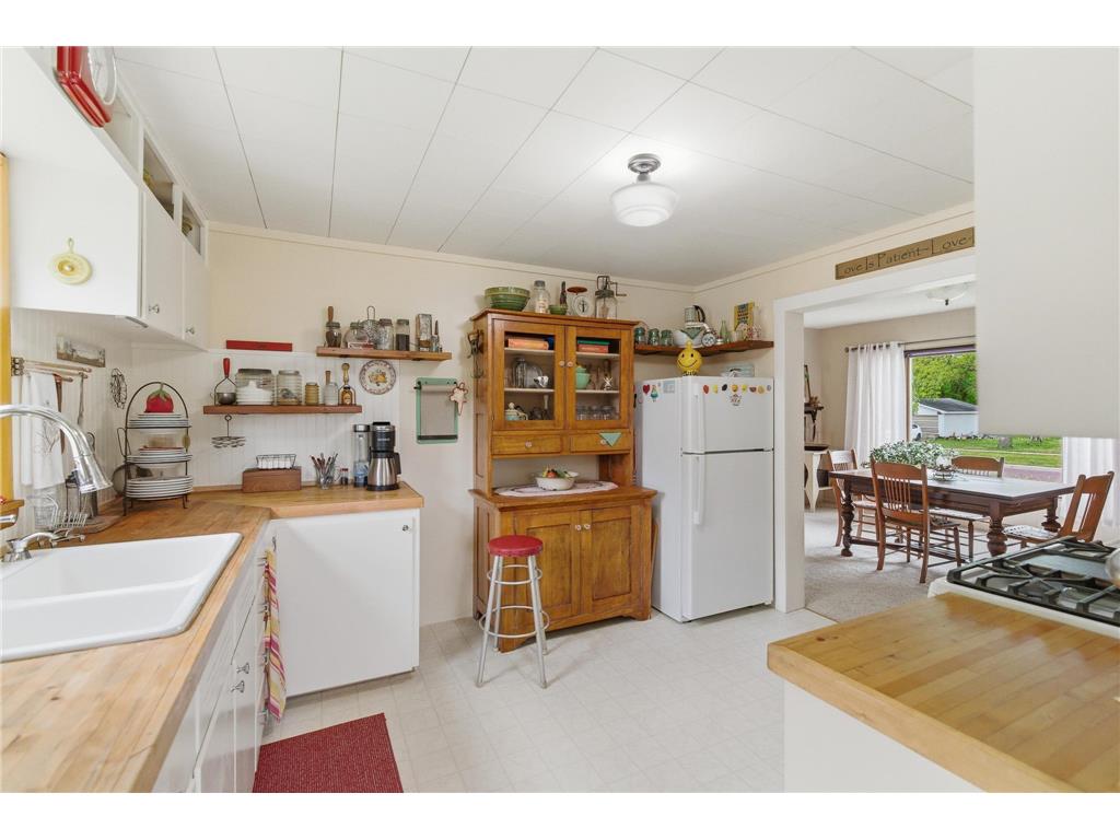 428 N Gorman Street Blue Earth MN 56013 7078216 image6