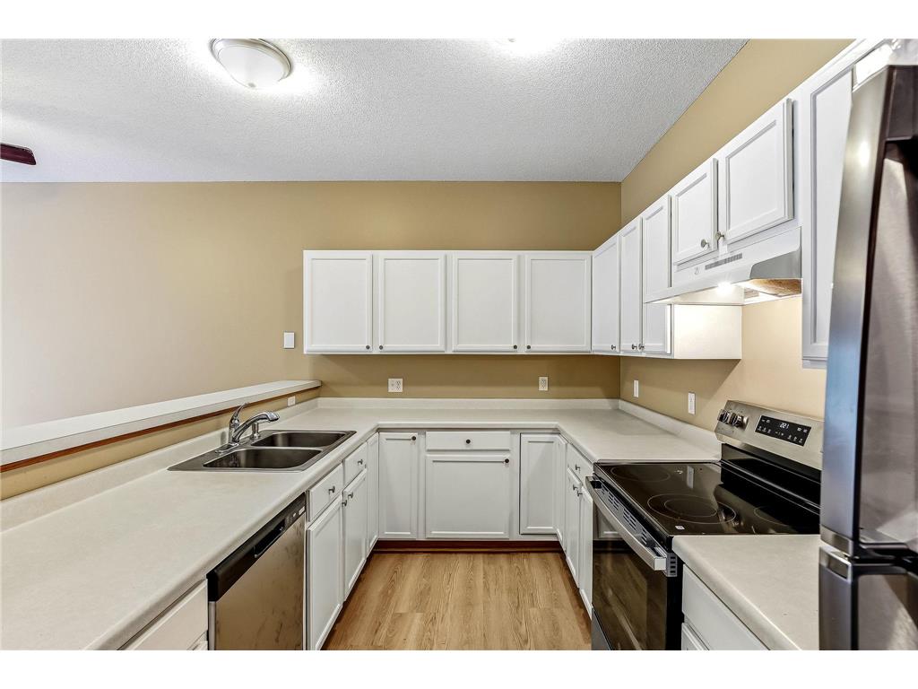 428 Willoughby Way W Minnetonka MN 55305 7110785 image11