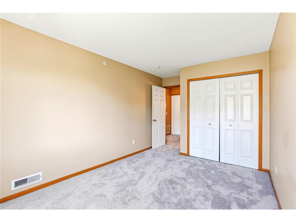 428 Willoughby Way W Minnetonka MN 55305 7110785 image23