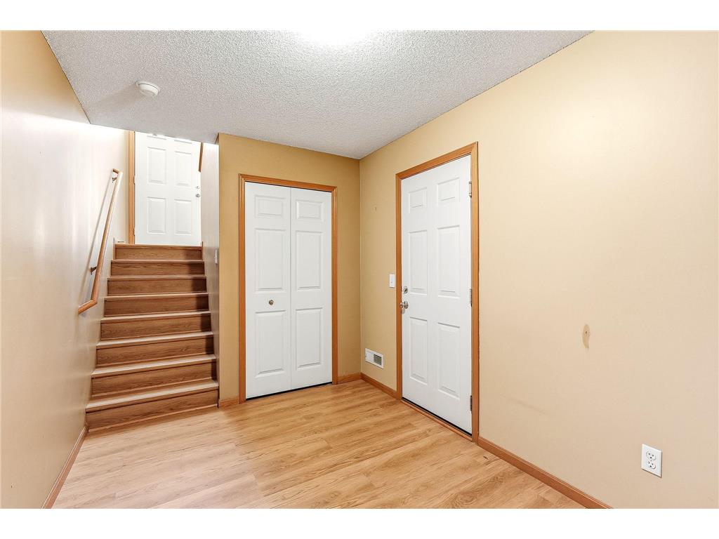 428 Willoughby Way W Minnetonka MN 55305 7110785 image25