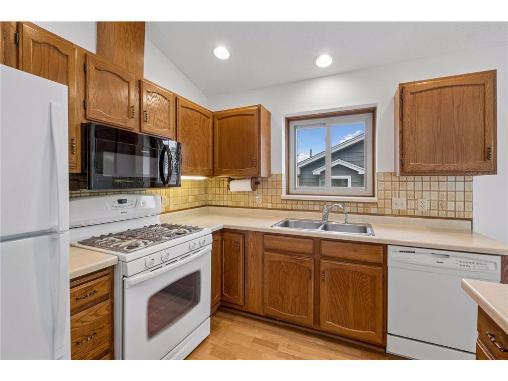 4284 Eagle Crest Drive Eagan MN 55122 7093004 image11