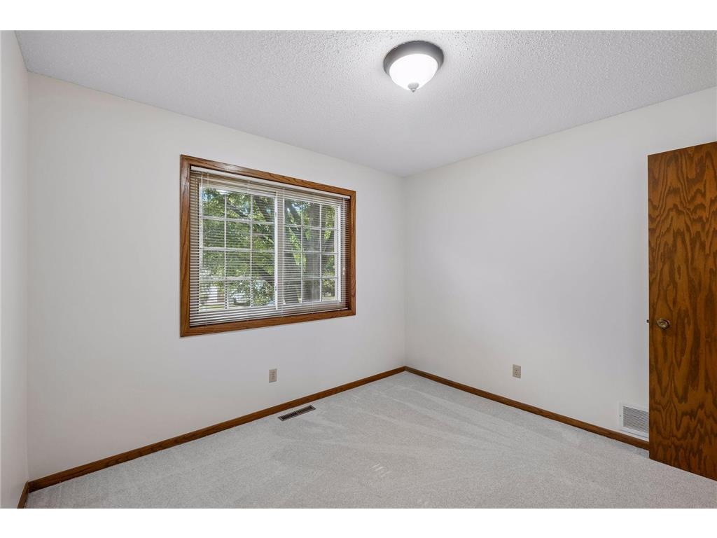 4284 Eagle Crest Drive Eagan MN 55122 7093004 image19