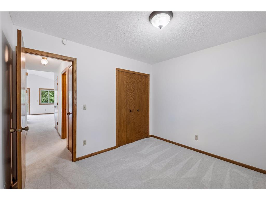 4284 Eagle Crest Drive Eagan MN 55122 7093004 image20