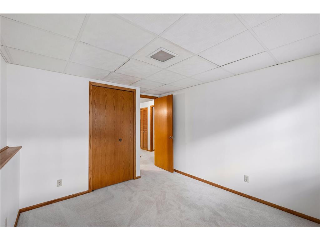 4284 Eagle Crest Drive Eagan MN 55122 7093004 image30