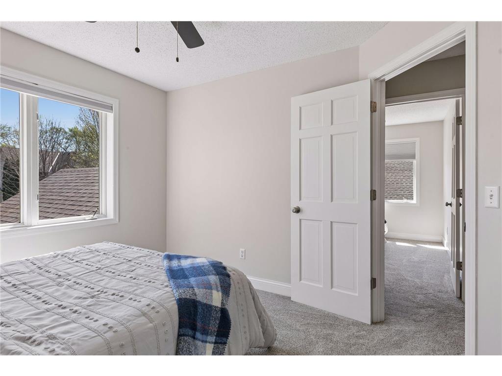 4287 Hawksbury Circle Eagan MN 55123 7057070 image39