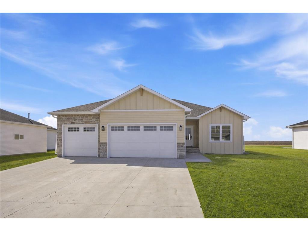 4288 Pine Parkway S Fargo ND 58104 6707491 image1