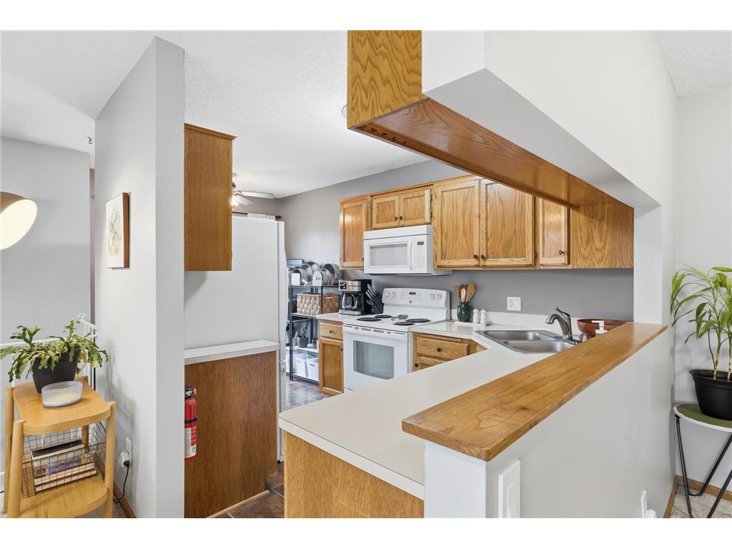 4289 Centerville Road Vadnais Heights MN 55127 7060375 image10