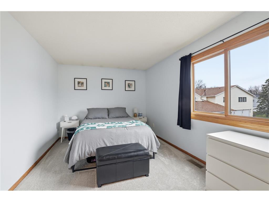 4289 Centerville Road Vadnais Heights MN 55127 7060375 image15