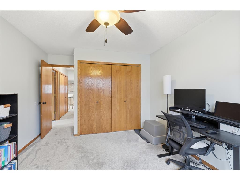 4289 Centerville Road Vadnais Heights MN 55127 7060375 image19