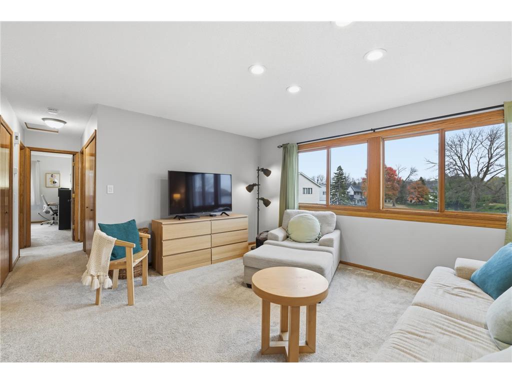 4289 Centerville Road Vadnais Heights MN 55127 7060375 image3