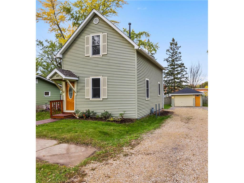 429 4th Street N North Hudson WI 54016 6451929 image1