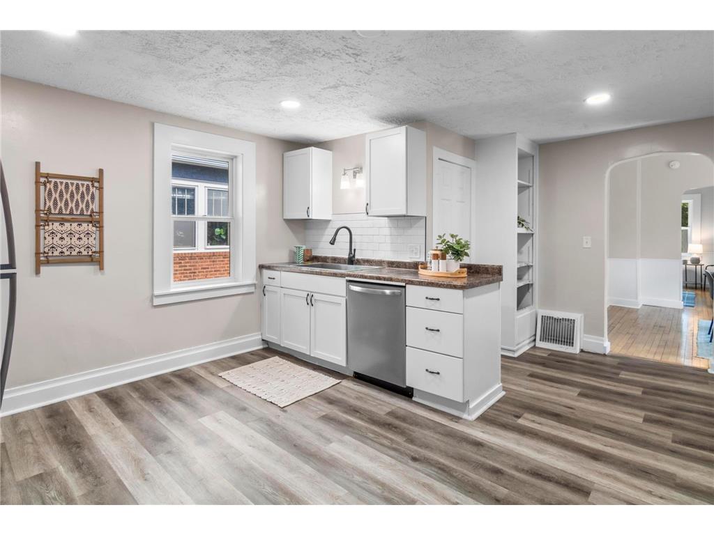 429 Bay Street Saint Paul MN 55102 6787968 image10