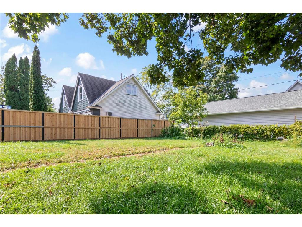 429 Bay Street Saint Paul MN 55102 6787968 image23