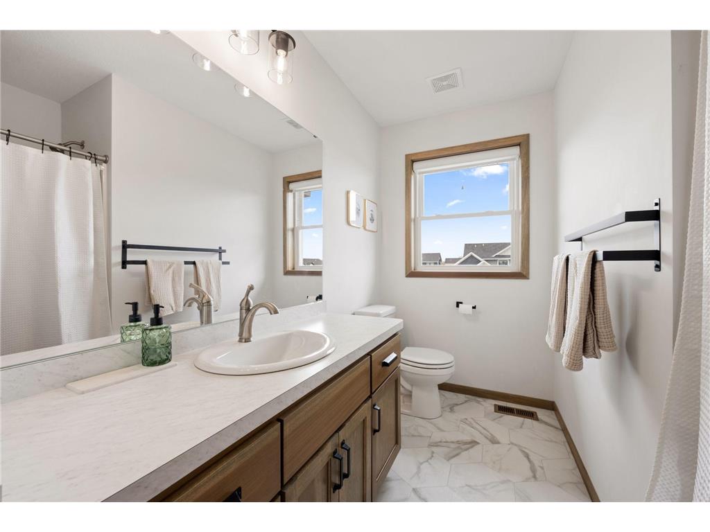 429 Collova Drive Vadnais Heights MN 55127 7086584 image27