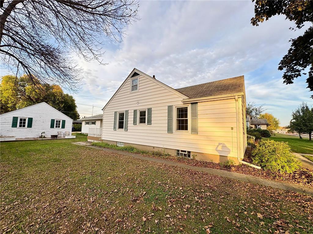 429 E Rooney Avenue Appleton MN 56208 6798359 image34