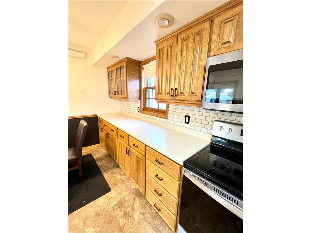 429 E Rooney Avenue Appleton MN 56208 6798359 image8