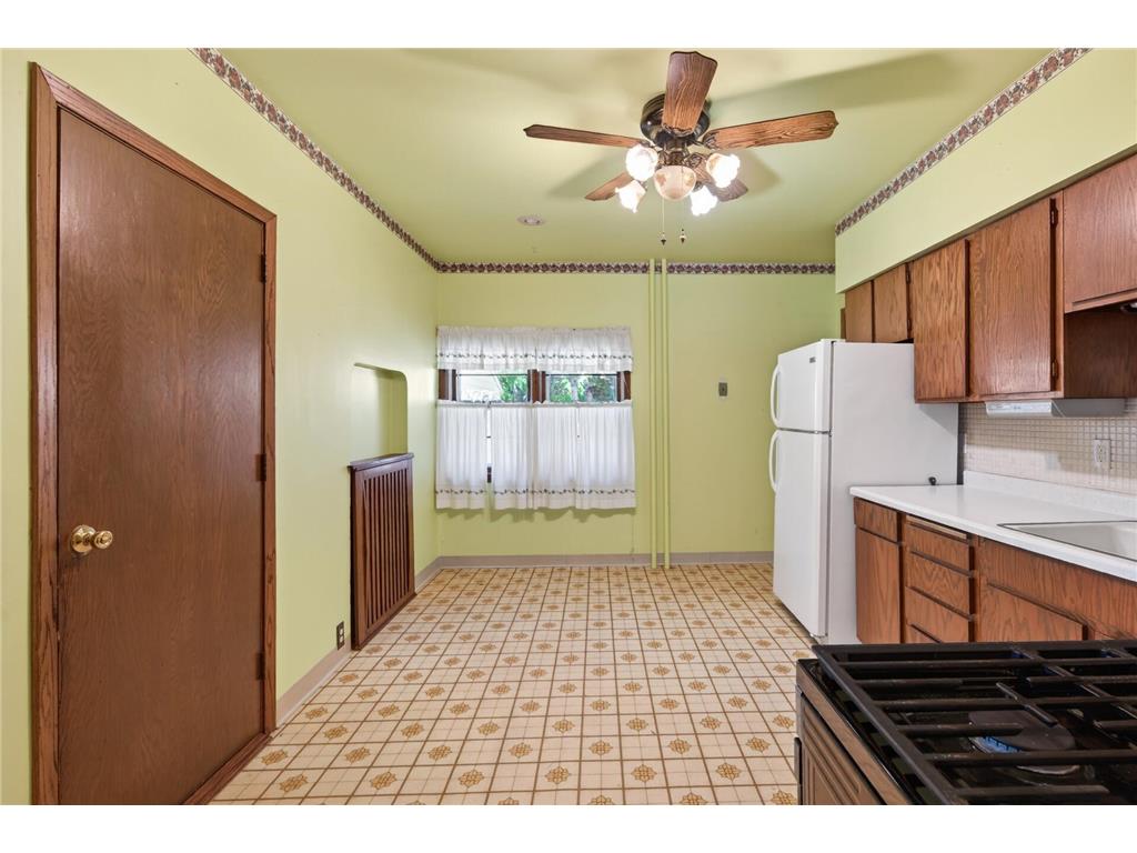 429 Minnehaha Avenue E Saint Paul MN 55130 7074687 image20