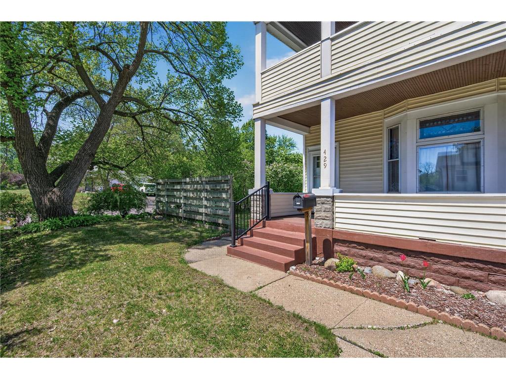 429 Minnehaha Avenue E Saint Paul MN 55130 7074687 image4