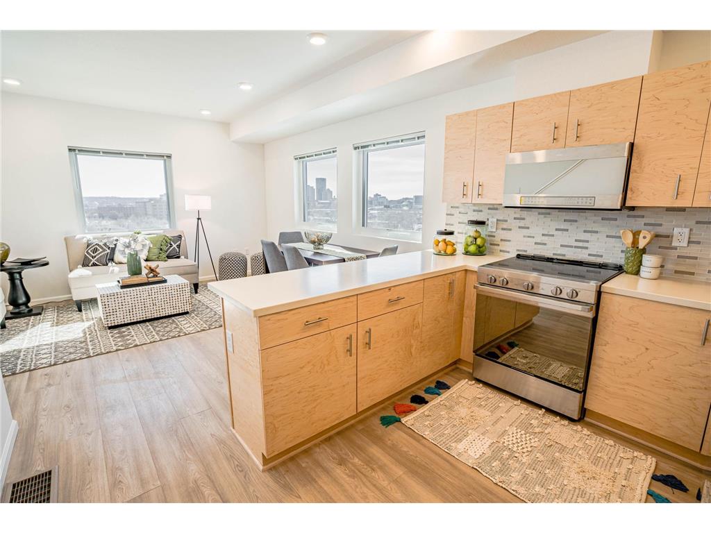 429 N Rivoli Saint Paul MN 55130 6404912 image1