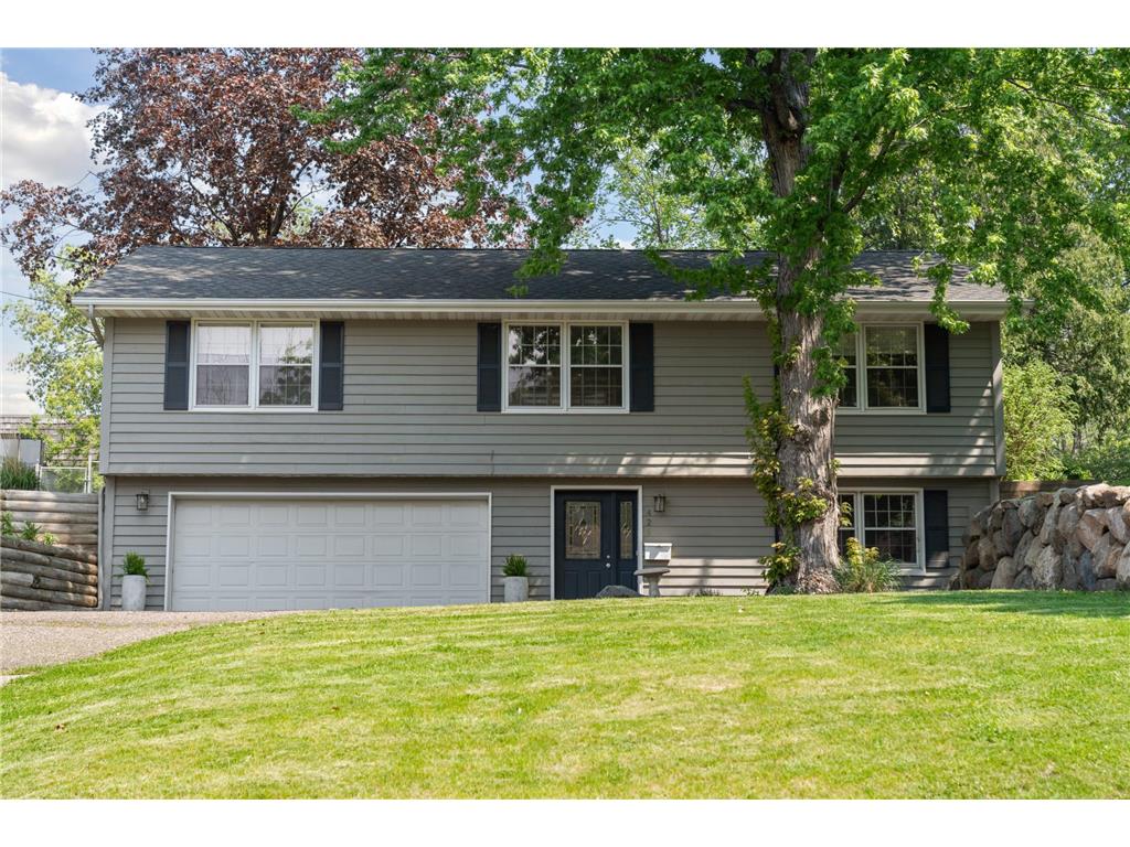 429 Rice Street E, Wayzata, MN, 55391 MLS 6503362 Edina Realty