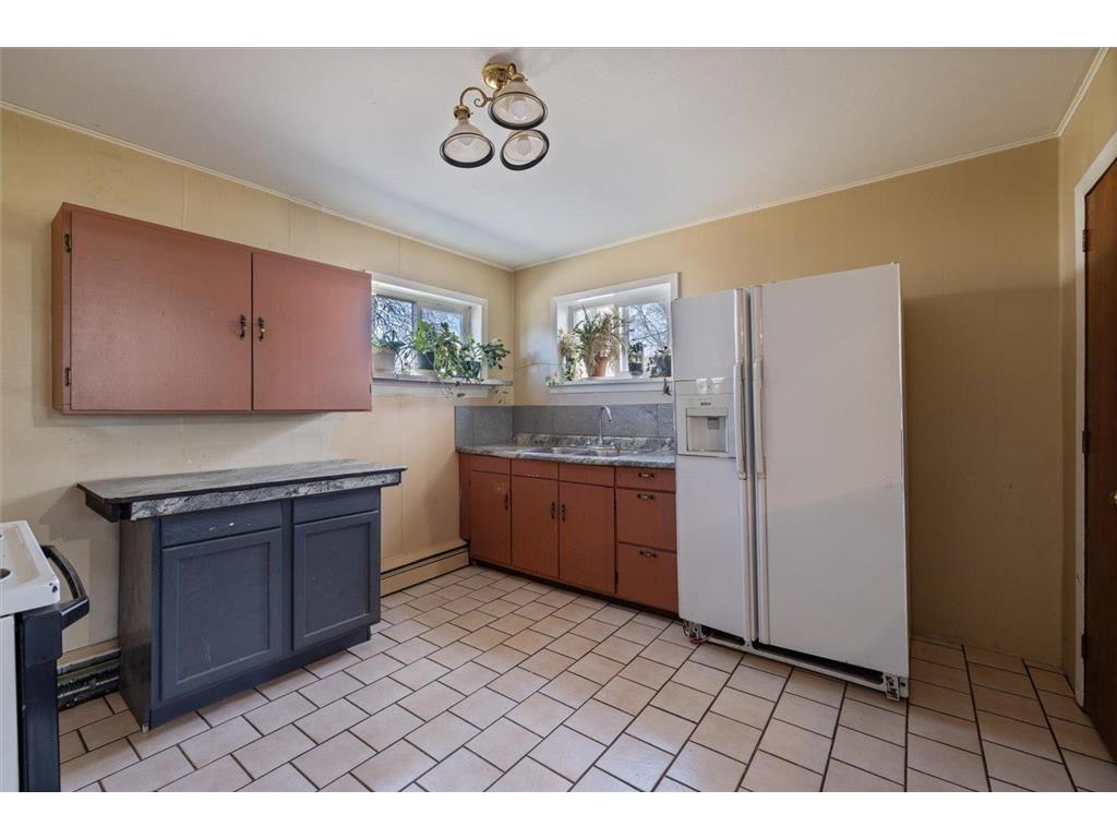 429 S 4th Avenue E Ely MN 55731 7064870 image11