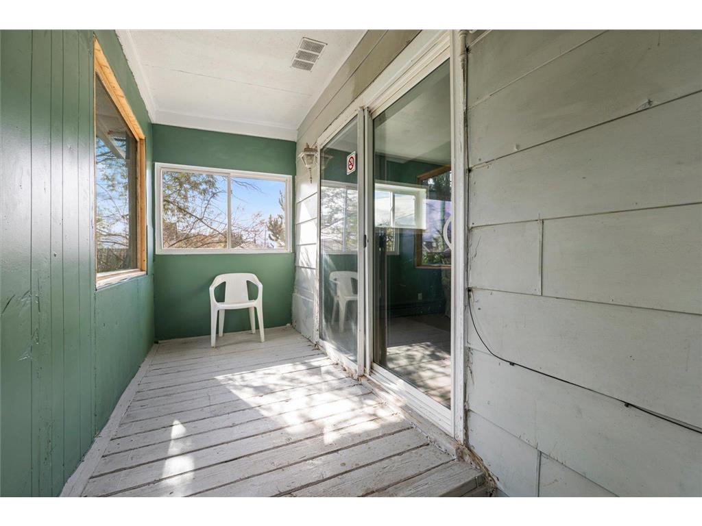 429 S 4th Avenue E Ely MN 55731 7064870 image17