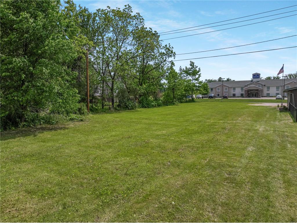 429 W Division Avenue Barron WI 54812 6689040 image13