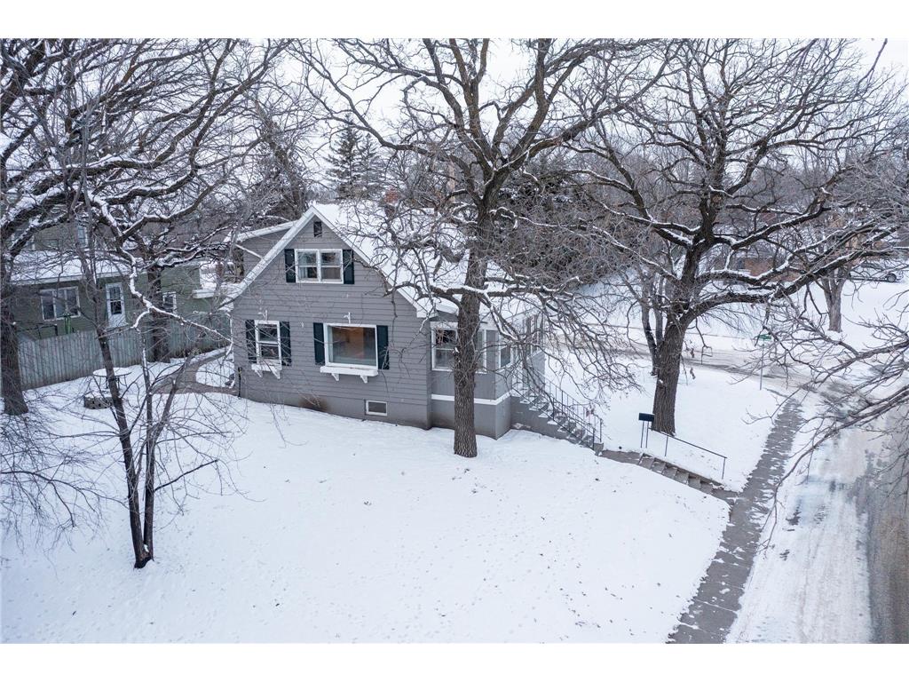 429 W Lakeside Drive Fergus Falls MN 56537 - Alice Lake 6479779 image1