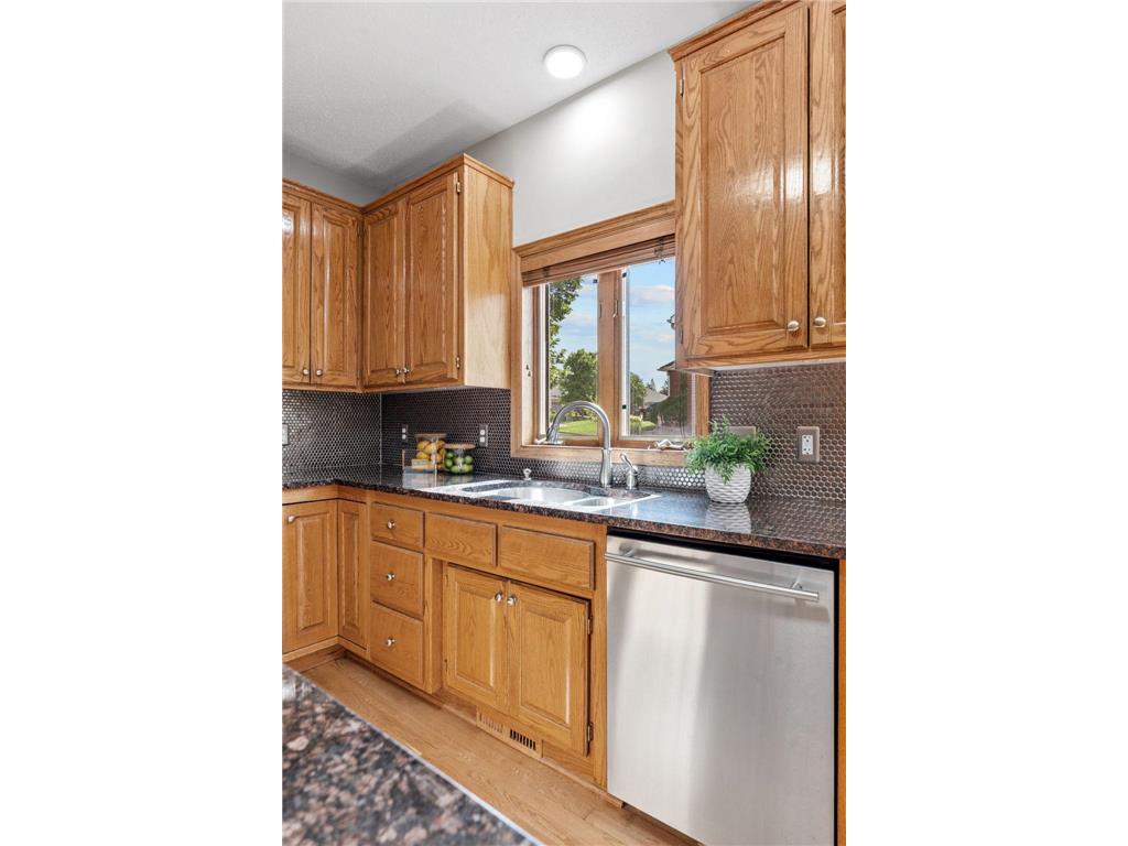 4290 Cottonwood Lane N Plymouth MN 55441 7086030 image23