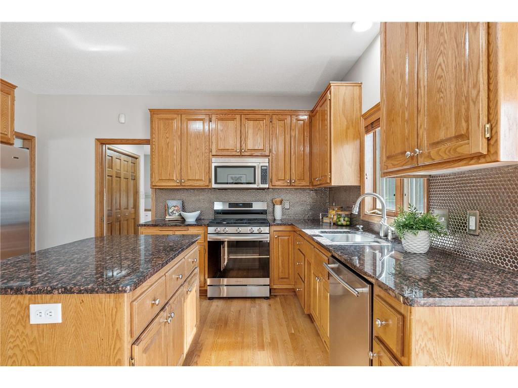 4290 Cottonwood Lane N Plymouth MN 55441 7086030 image24