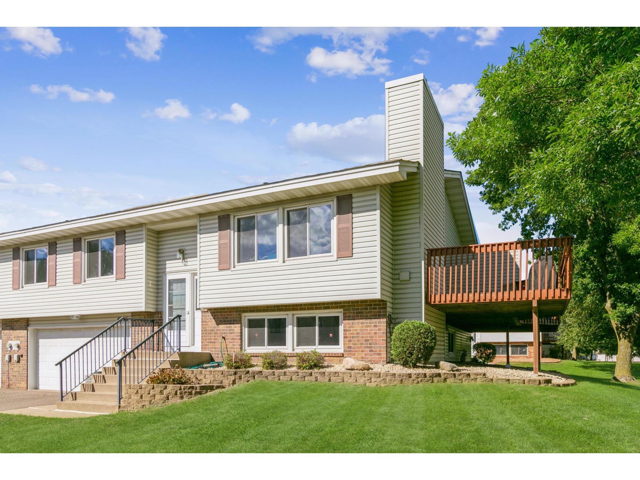 4290 Evergreen Drive Vadnais Heights MN 55127 6105060 image1