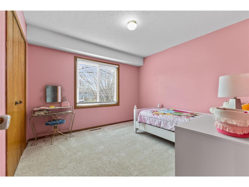 4290 Fox Ridge Road Eagan MN 55122 7052504 image25