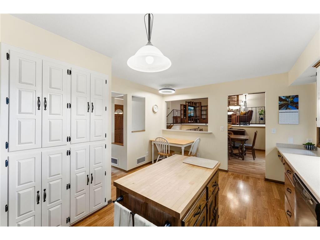 4291 Virginia Avenue Shoreview MN 55126 7096595 image10