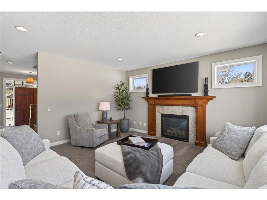 4292 Parkview Lane Anoka MN 55303 7013414 image11