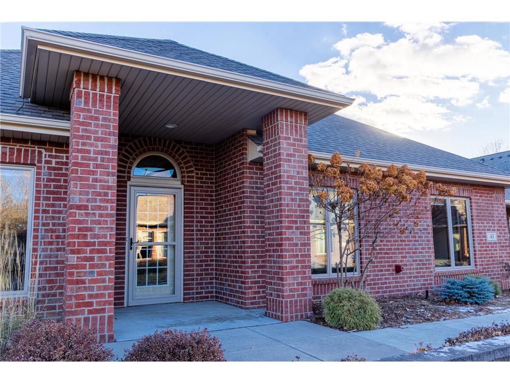 43 Deerwood Court Hudson WI 54016 6459613 image1