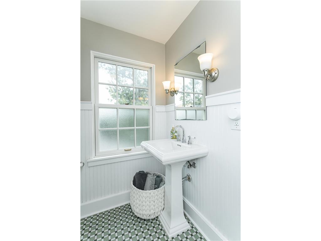 430 15th Avenue SW Rochester MN 55902 6797976 image17