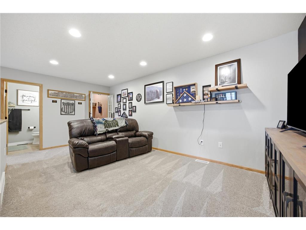 430 19th Avenue W #F Fargo ND 58078 7099741 image15