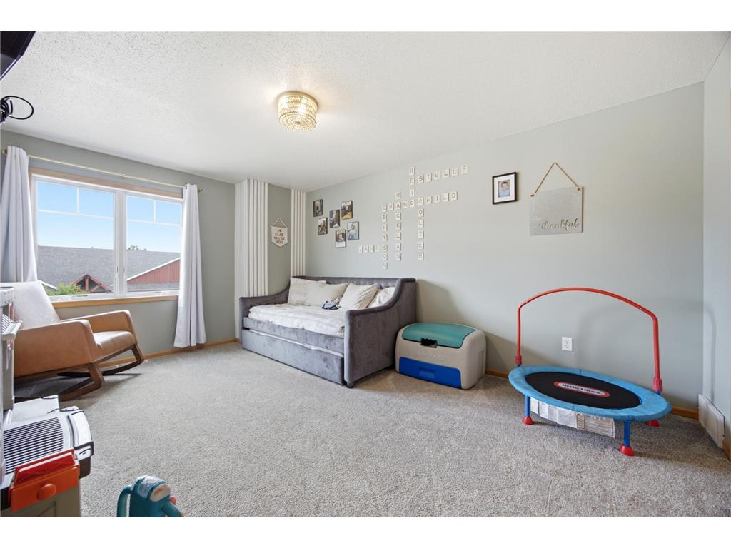 430 19th Avenue W #F Fargo ND 58078 7099741 image22