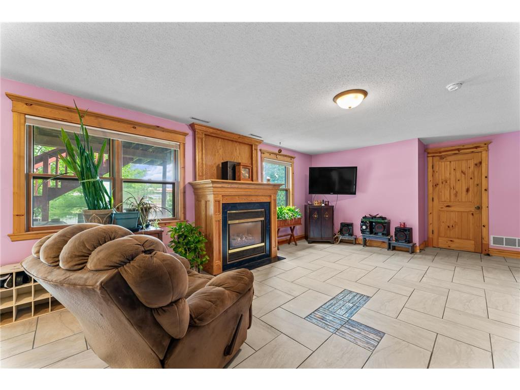 430 2nd Street SE Plainview MN 55964 7077515 image23