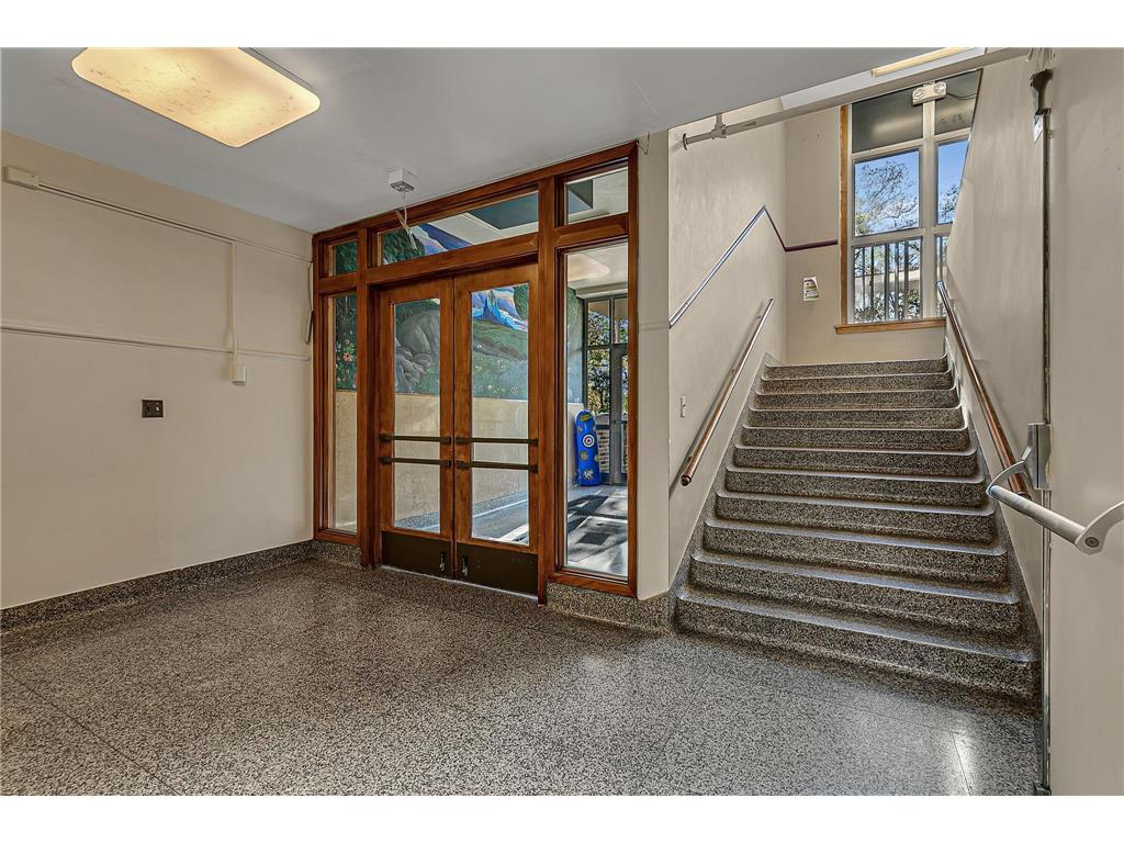 430 3rd Avenue NE Saint Cloud MN 56304 6802919 image8