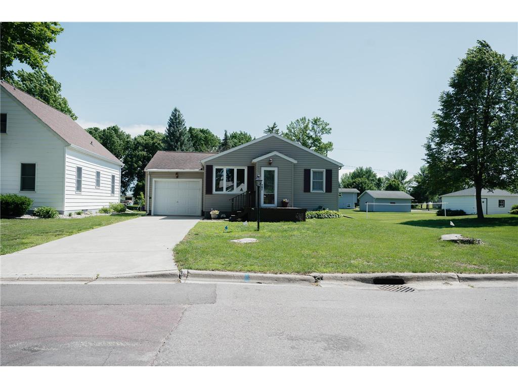 430 Birch Street E Trimont MN 56176 7092560 image3