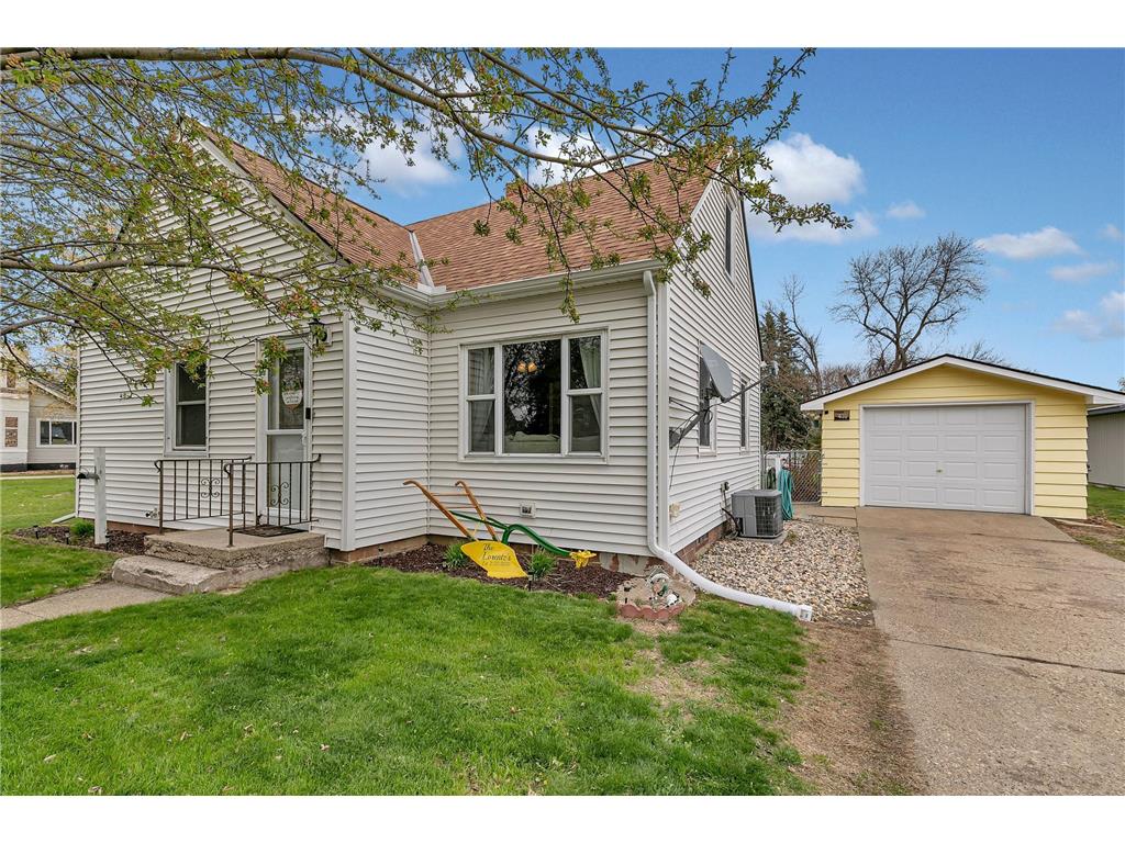430 Pleasant Avenue S Brooten MN 56316 7059857 image2