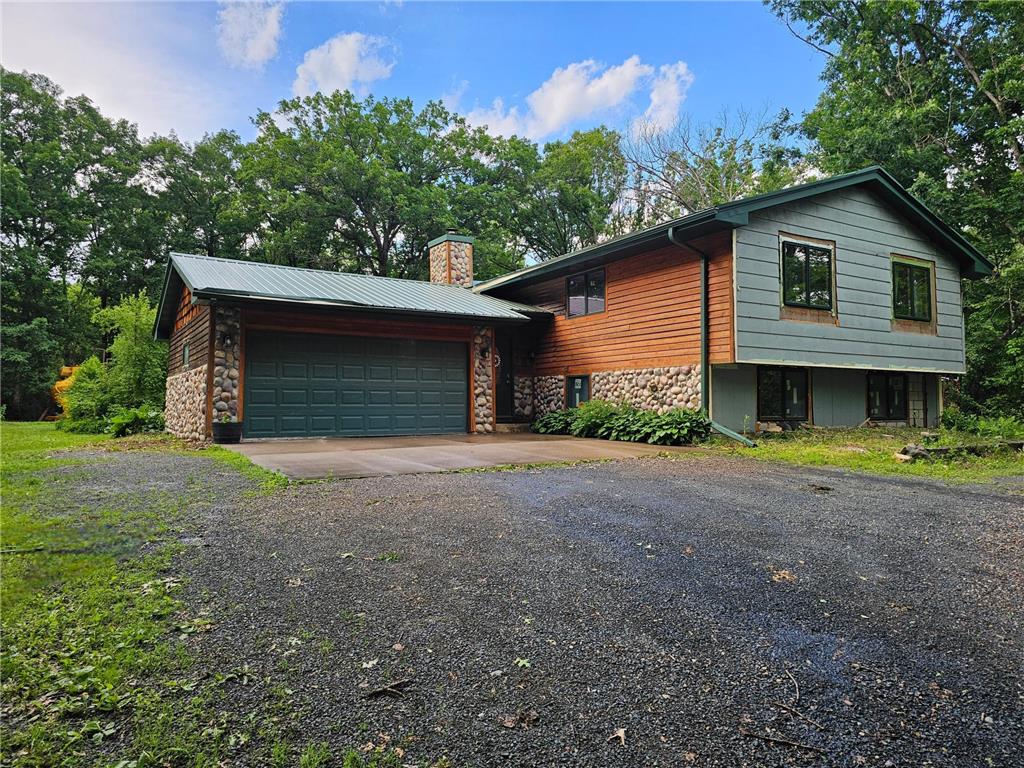 430 Valley View Trail, Saint Joseph Twp, WI, 54082 MLS 6550354