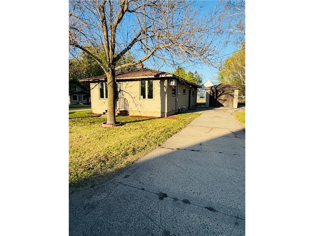 430 Western Street New Munich MN 56356 7073783 image1