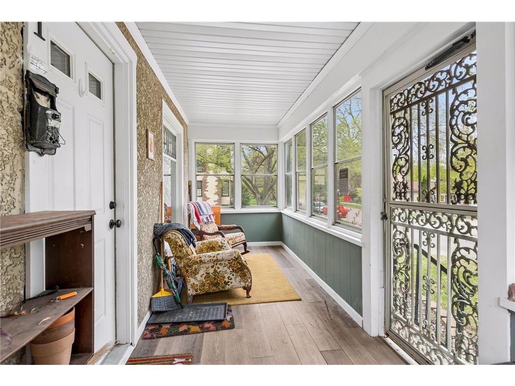 4300 Pleasant Avenue Minneapolis MN 55409 7070808 image2