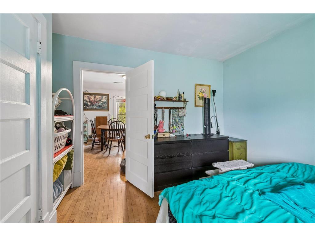 4300 Pleasant Avenue Minneapolis MN 55409 7070808 image25
